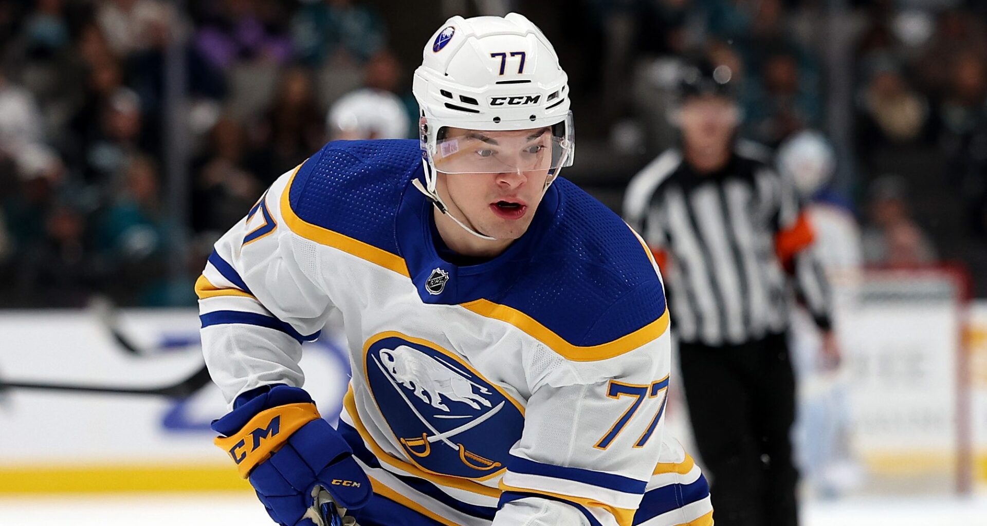 JJ Peterka trade grades for Mammoth, Sabres