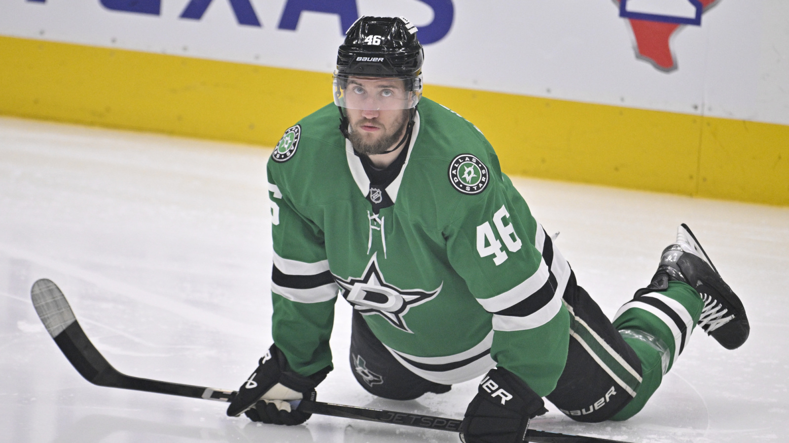 Elliotte Friedman reveals what the Stars will do with Lyubushkin