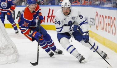 Edmonton Oilers, Toronto Maple Leafs Pull Clear of NHL Rivals In 1 Key Aspect of Team-Building
