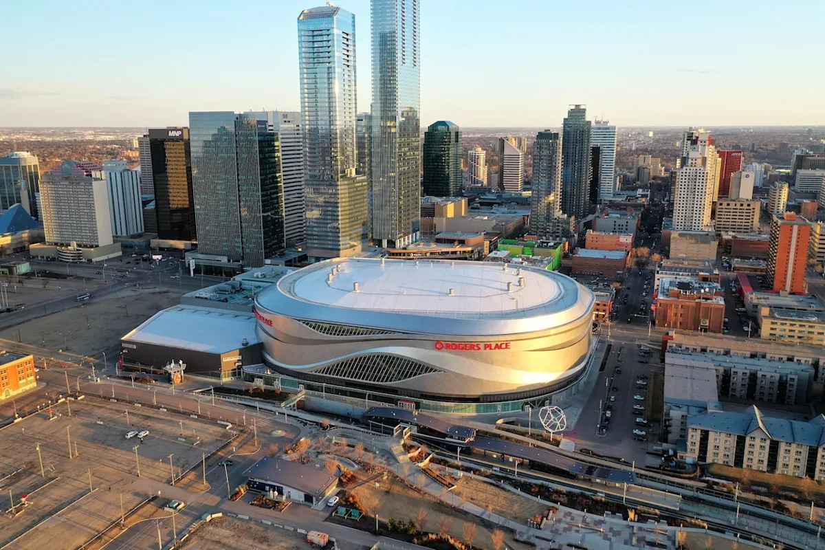 Edmonton city council approves contentious agreement on Oilers event park