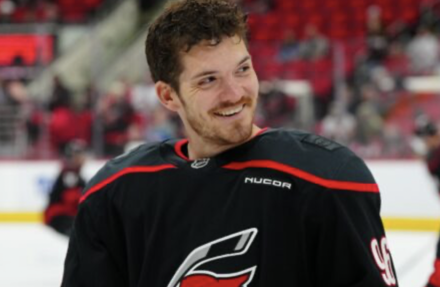 New Canadian Team Linked to Top Available Free Agent Jack Roslovic