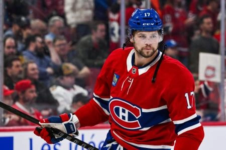Apr 14, 2025; Montreal, Quebec, CAN; Montreal Canadiens right wing Josh Anderson (17) looks on in warm-up before the game against the Chicago Blackhawks at Bell Centre. Mandatory Credit: David Kirouac-Imagn Images Apr 14, 2025; Montreal, Quebec, CAN; Montreal Canadiens right wing Josh Anderson (17) looks on in warm-up before the game against the Chicago Blackhawks at Bell Centre. Mandatory Credit: David Kirouac-Imagn Images