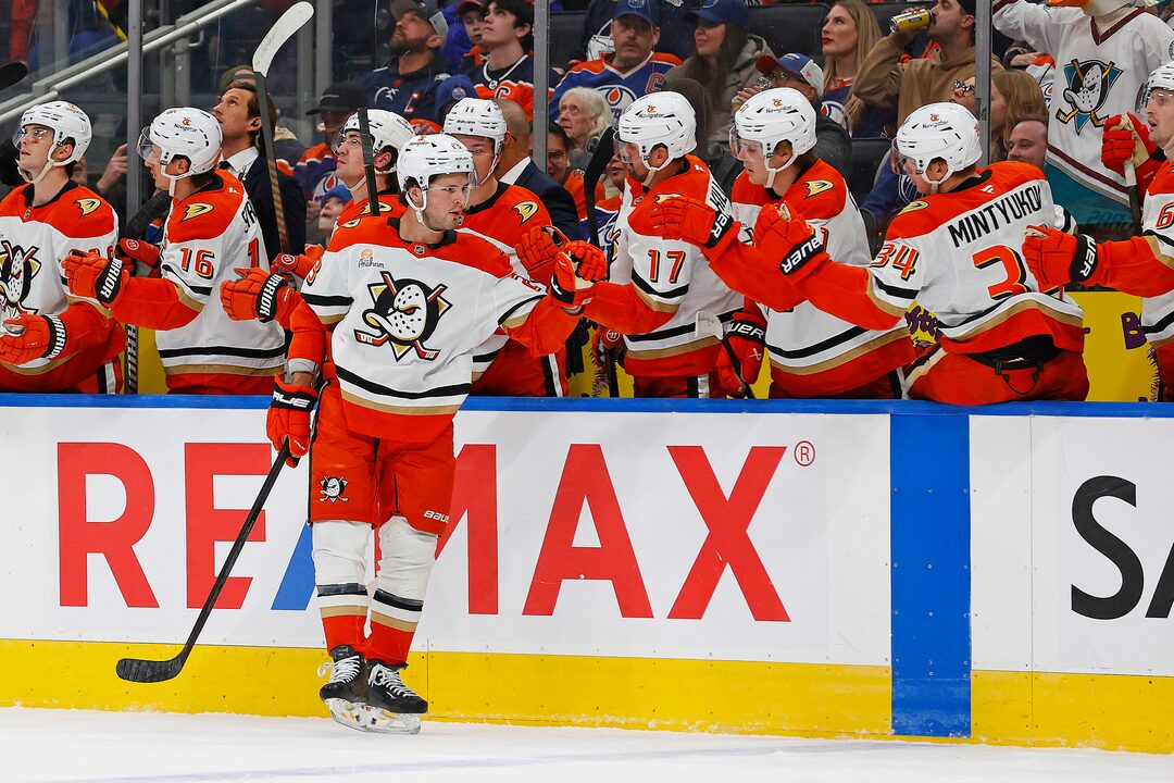 Surprising Rumors Surface About Mason McTavish's Contract Demands