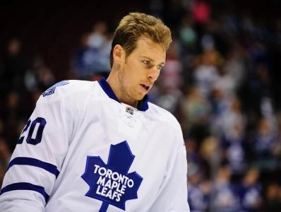 Mar 14, 2015; Vancouver, British Columbia, CAN; Toronto Maple Leafs forward David Booth (20) skates in warm up against the Vancouver Canucks at Rogers Arena. The Vancouver Canucks won 4-1. Mandatory Credit: Anne-Marie Sorvin-Imagn Images