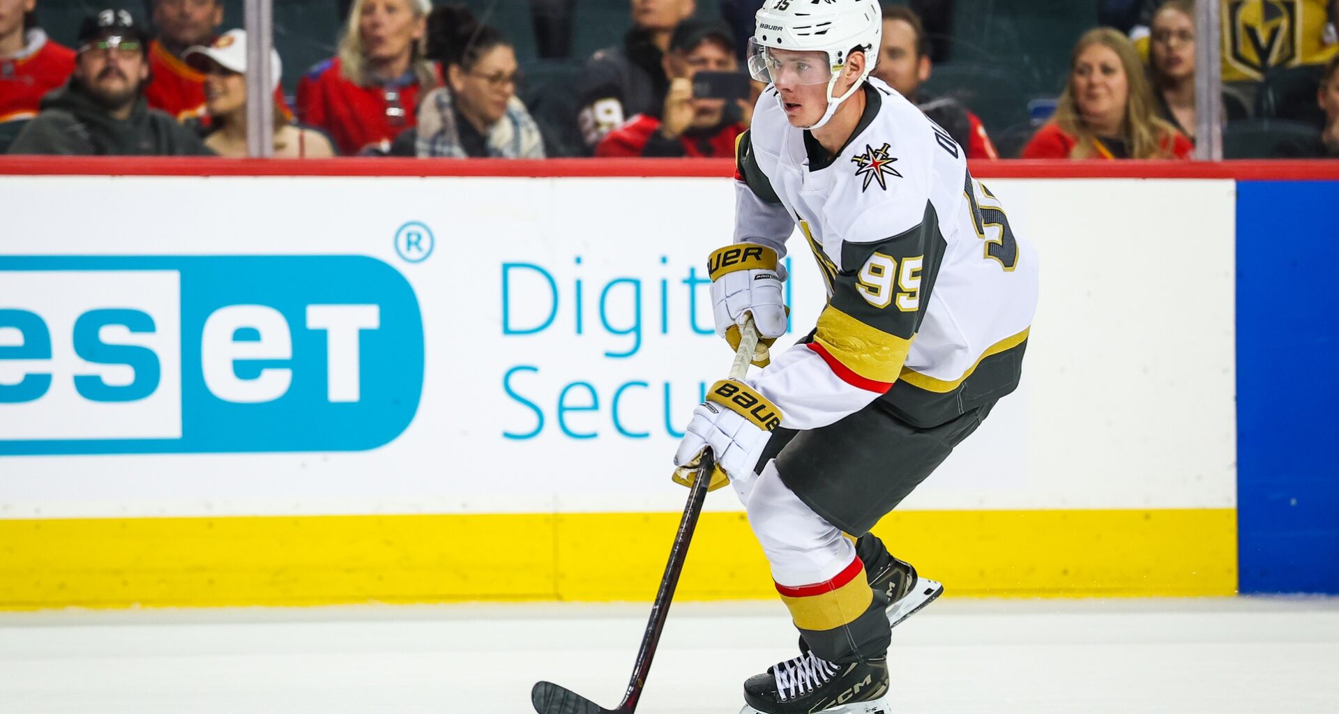 Three-Time 20-Goal Scorer Surprisingly Still Available and Could Make Sense for the Maple Leafs