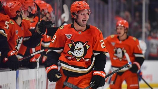 Anaheim Ducks forward Mason McTavish. Anaheim Ducks forward Mason McTavish.