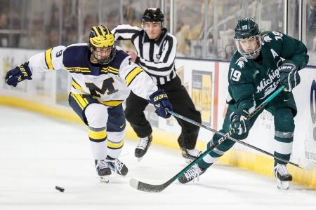 Toronto Maple Leafs prospect Nicholas Moldenhauer in action against Michigan State.