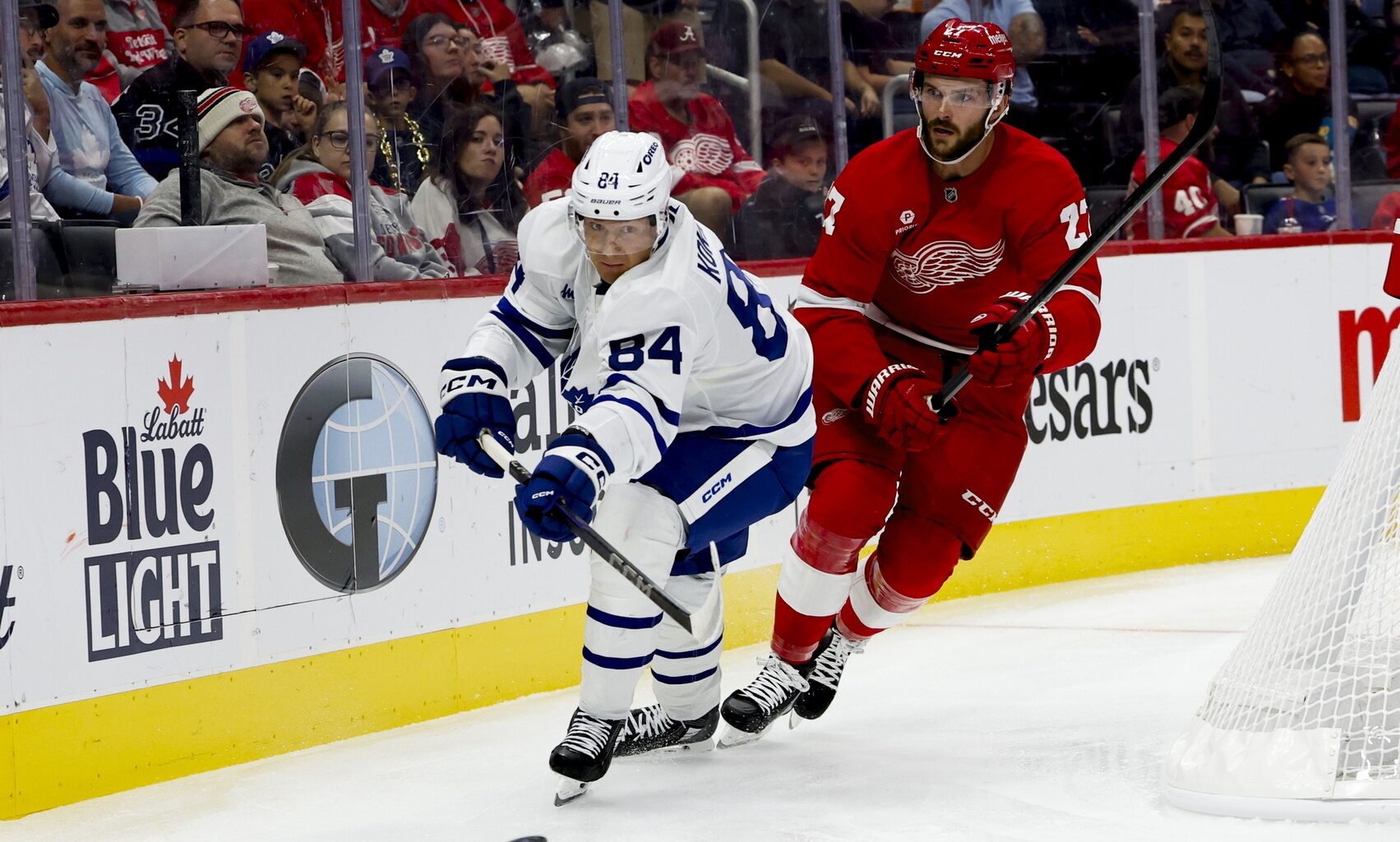 24-Year-Old Defenseman Reportedly Leaving the Maple Leafs in Favour of Another Opportunity