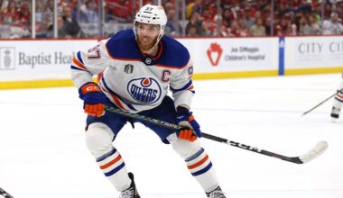 Connor McDavid and Edmonton Oilers Remain in Contract Standstill: 'Numbers Haven't Been Exchanged'