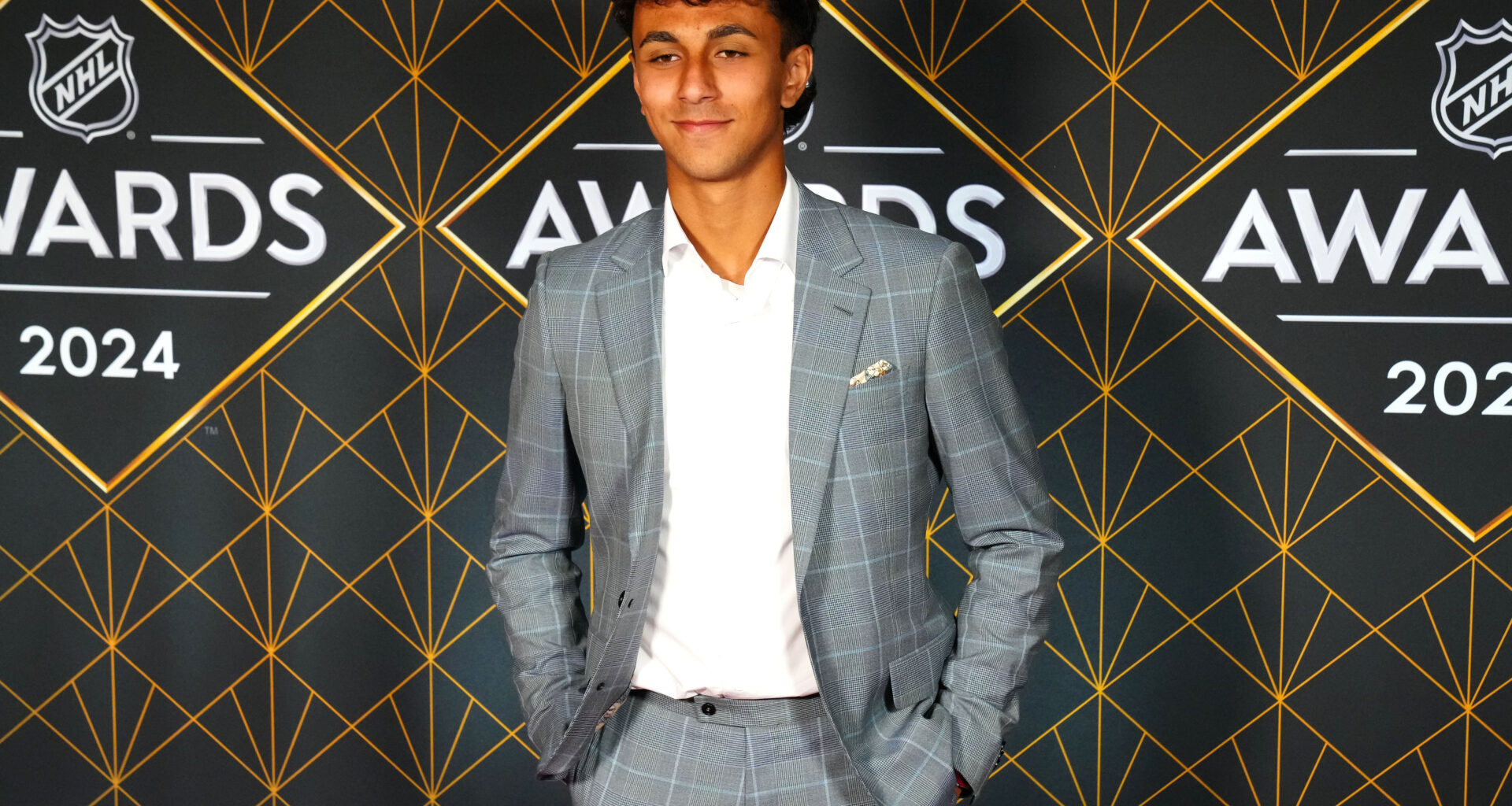 Top Canadiens Prospect Michael Hage Stuns With Unexpected Offseason Transformation