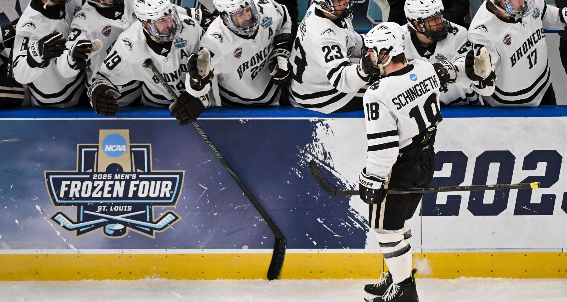 Toronto Maple Leafs Officially Lose Rights To Unsigned Prospects After Signing Deadline Passes