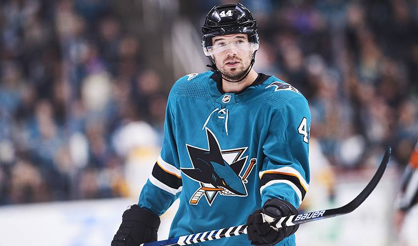 Marc-Édouard Vlasic Calls Out Sharks Organization for Disrespectful Buyout Process