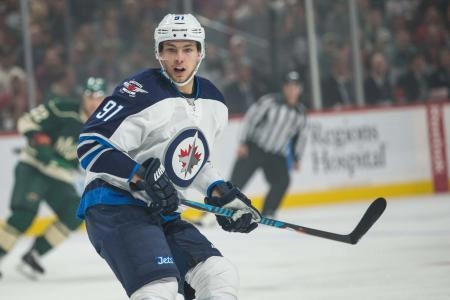 Alexander Burmistrov with the Winnipeg Jets.