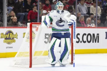 Vancouver Canucks goaltender Kevin Lankinen.