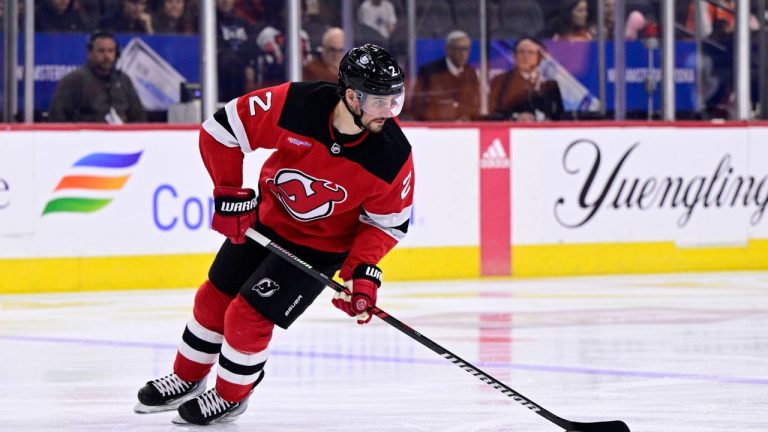 NHL Journeyman Brendan Smith Given New Contract by Metro Division Team