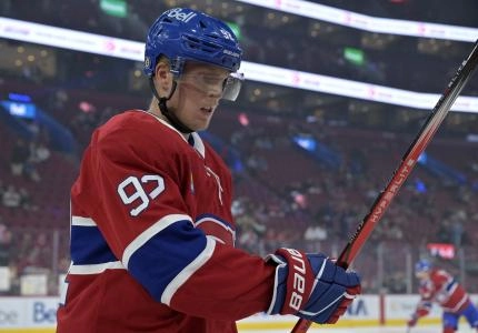 Sep 23, 2024; Montreal, Quebec, CAN; Montreal Canadiens forward Patrik Laine (92) warms up before a game against the Philadelphia Flyers at the Bell Centre. Mandatory Credit: Eric Bolte-Imagn Images