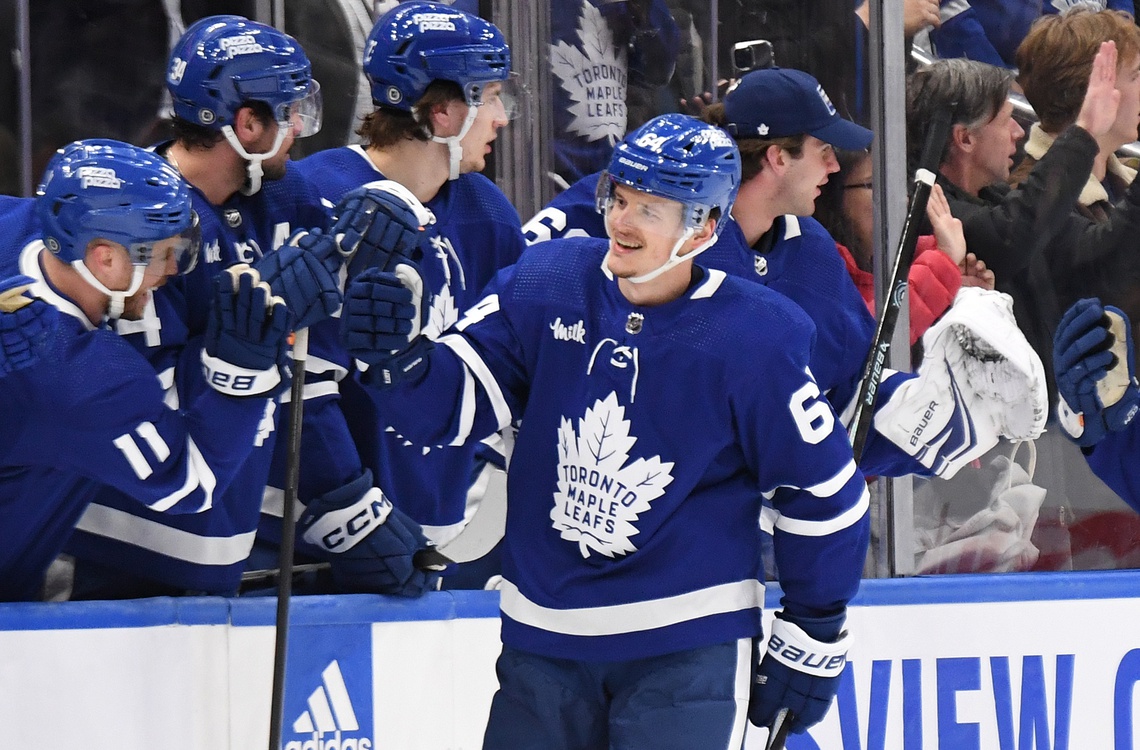 Maple Leafs Struggling to Move Bottom-Six Forward Because of Significant Contract Mistake