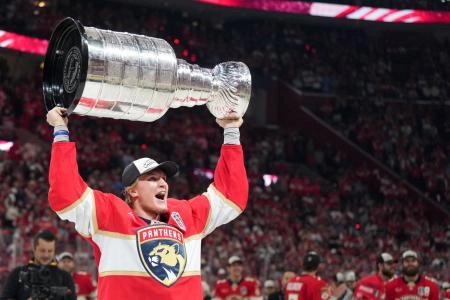 Anton Lundell hoists his second Stanley Cup Anton Lundell hoists his second Stanley Cup