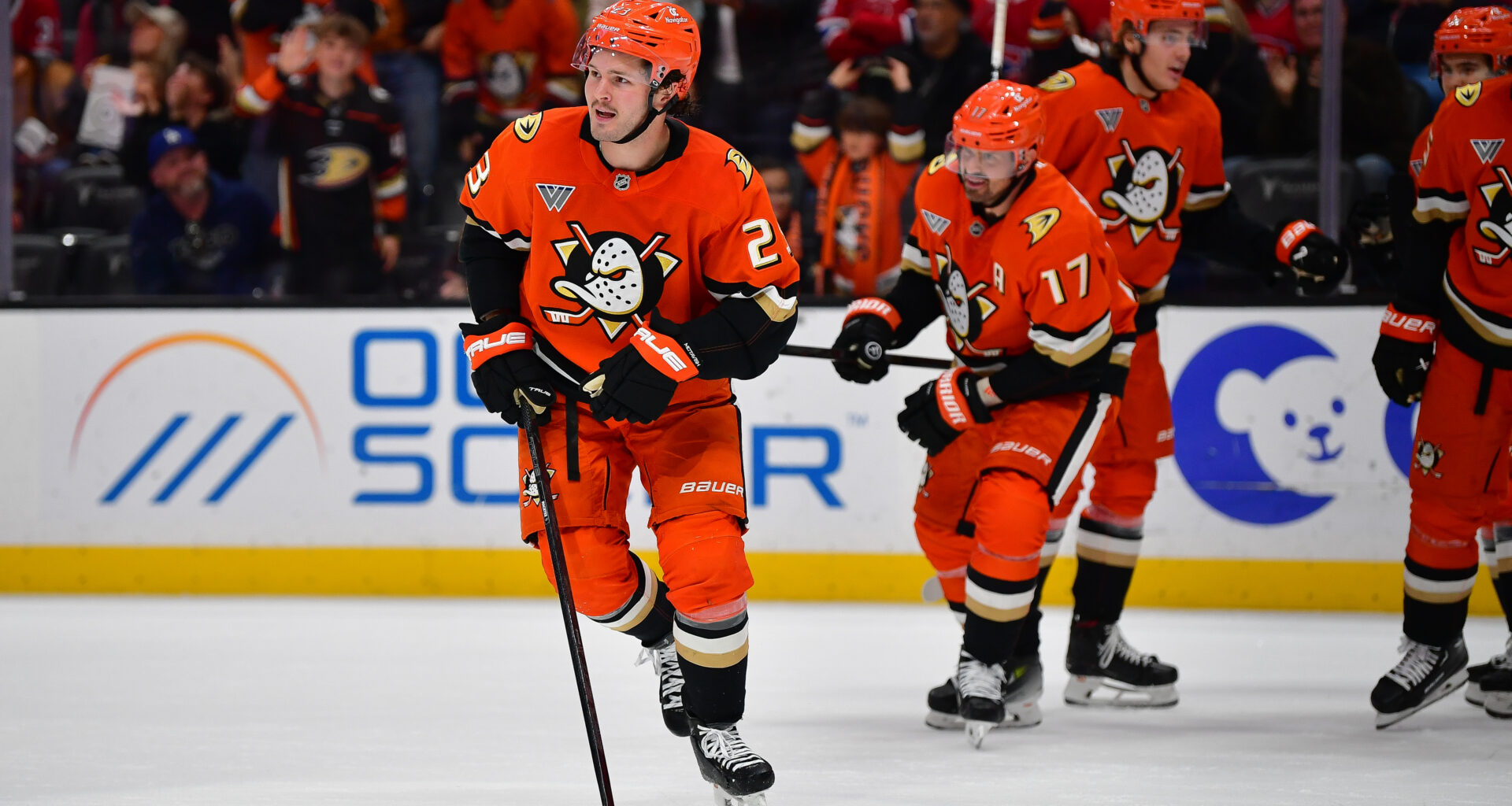 Mason McTavish's Agent Sends Clear Invite to Kent Hughes and NHL GMs to Make an Offer