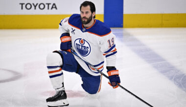 New Trade Idea Floats Veteran Center as Answer to Leafs' Depth Concerns