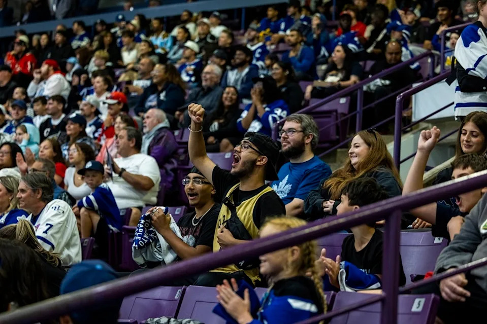  Fans enjoy Hockey Night in Brampton at the CAA Centre on Wednesday, Aug. 20, 2025. ERNEST DOROSZUK/TORONTO SUN