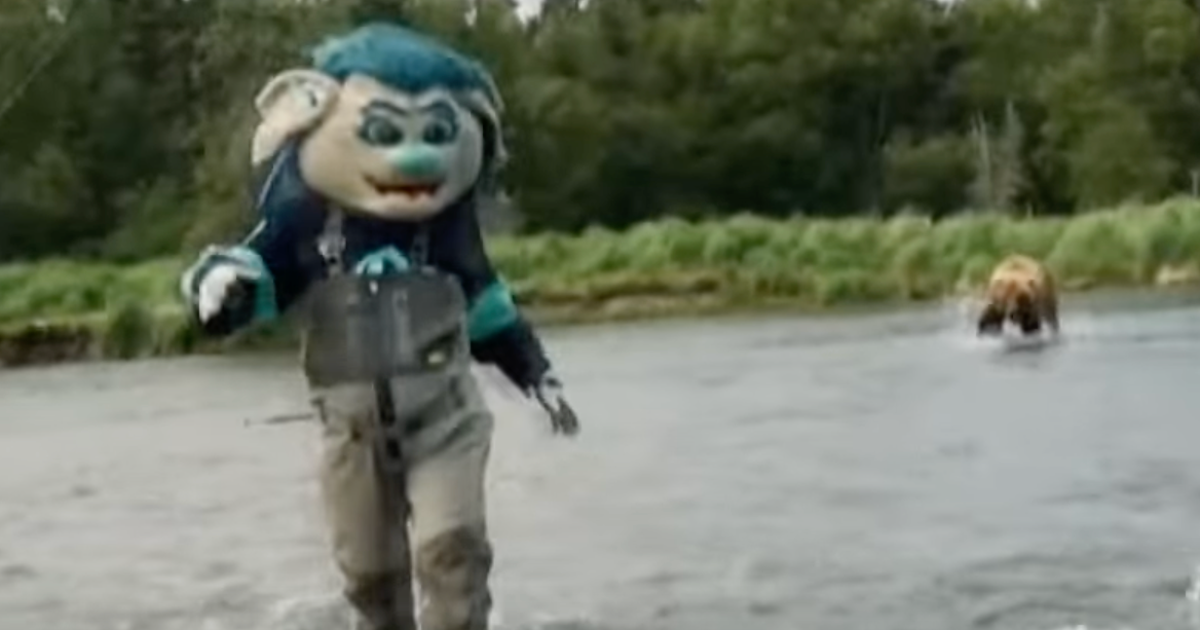 Seattle NHL Team's Mascot Has Close Call With Grizzly