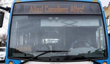 Montreal's transit agency says too expensive to display 'Go Habs Go!' before winter | National News