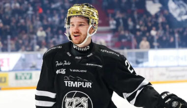 The Edmonton Oilers need one of their skill forward prospects to pop. Will it be this guy?