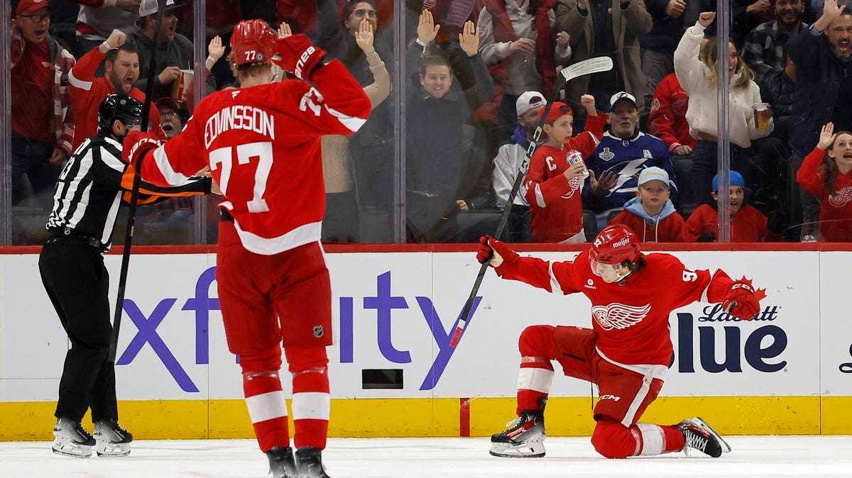 Cam Talbot gets back in the win column as Detroit Red Wings beat Tampa Bay Lightning, 2-0