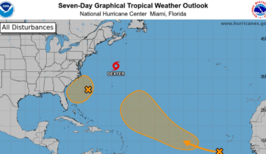 Will a tropical storm hit the Carolinas this weekend?