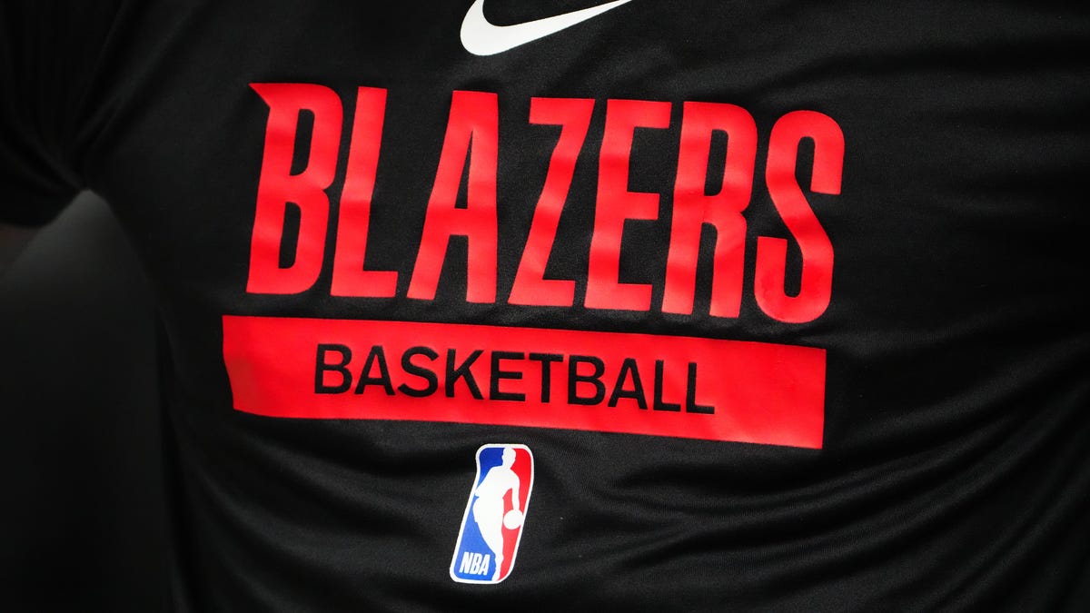 Will the Trail Blazers stay in Portland after sale to Hurricanes owner?