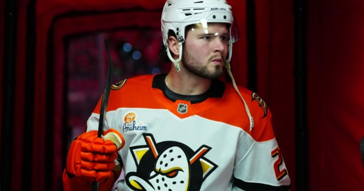 "Mason McTavish débutera la saison à Anaheim"