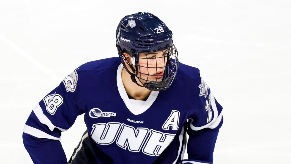 Avalanche signs defenseman Alex Gagne to two-year contract