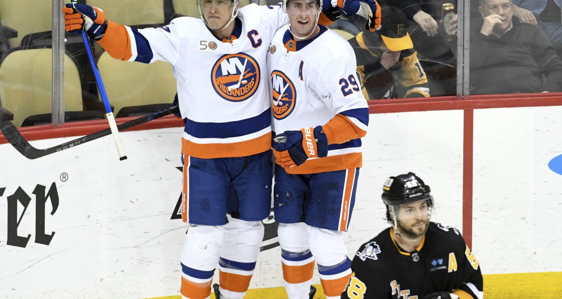 Penguins Must Beware of This New York Islanders Pair