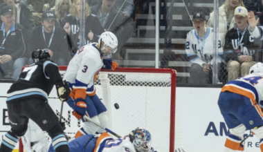 Barzal’s late goal leads Islanders to 3rd straight road win, 2-1 over Utah