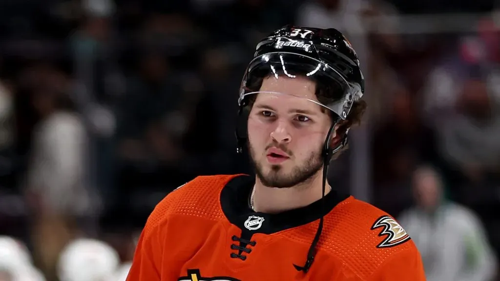 Mason McTavish #37 of the Anaheim Ducks looks on after losing 4-1 in a game at Honda Center on December 21, 2022 in Anaheim, California.