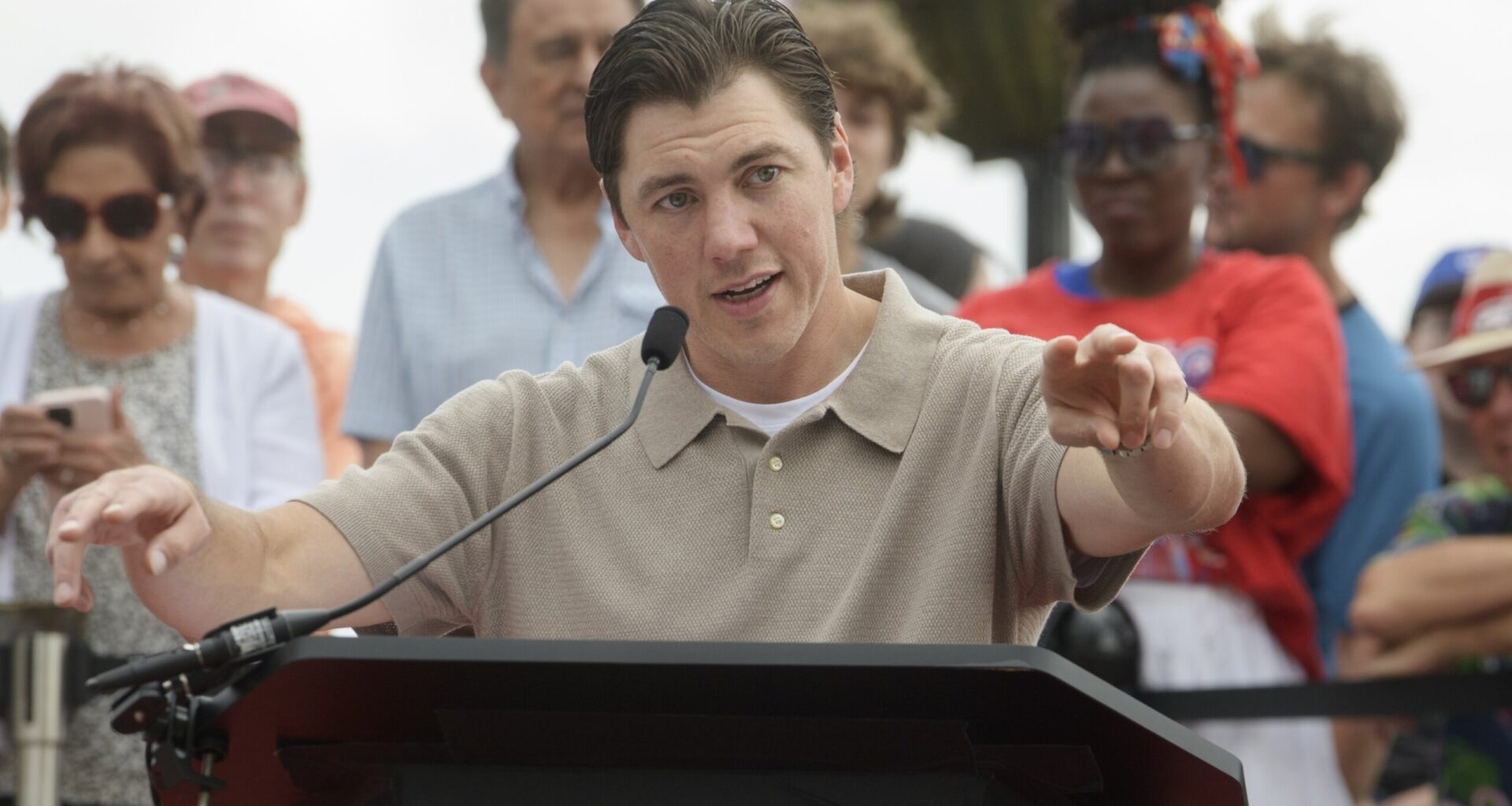 T.J. Oshie, US Olympic star in Sochi and Capitals Stanley Cup champion, announces he’s retiring