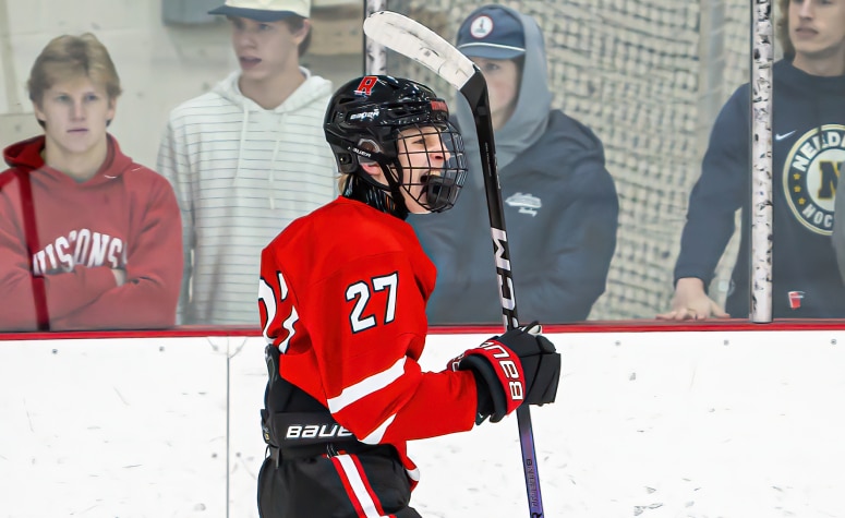 Carter Meyer commits to BU