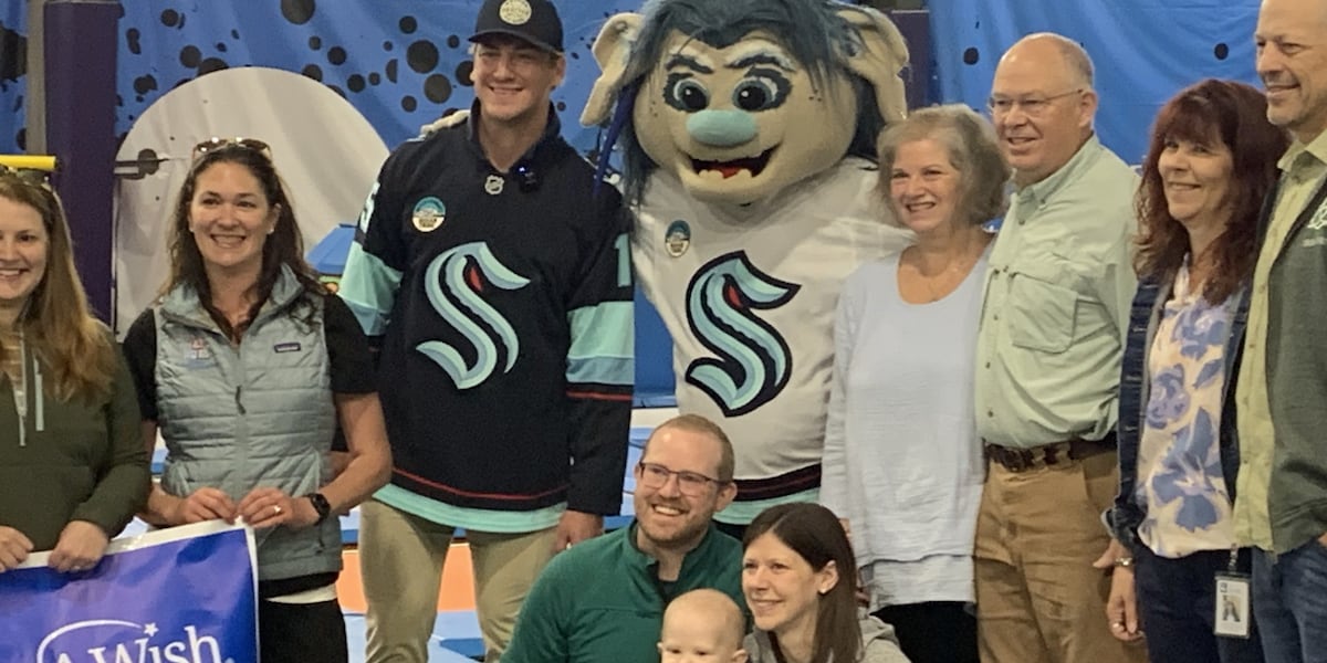 Seattle mascot goes viral after surviving bear encounter in Alaska’s Katmai National Park