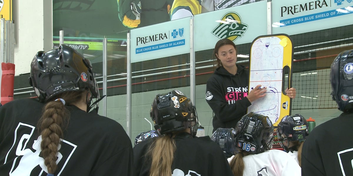 Champion Hockey Player Clair DeGeorge hosts girls youth camp alongside other pros