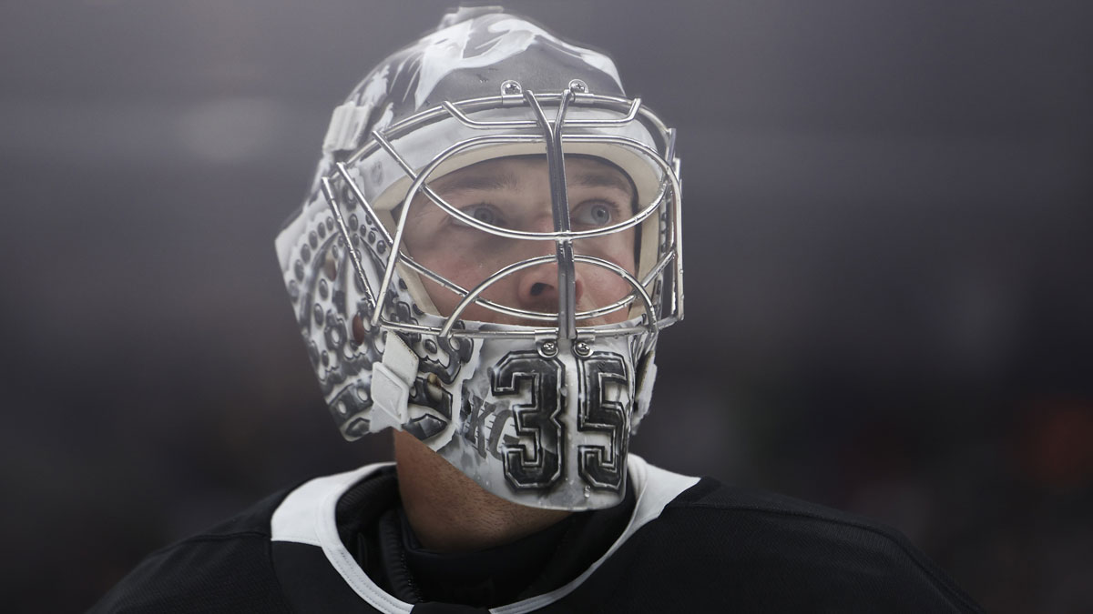 Los Angeles Kings goaltender Darcy Kuemper (35) looks on during the third period of a hockey game against the Nashville Predators at Crypto.com Arena.