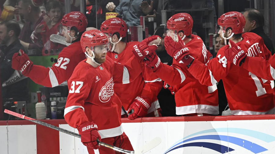 Seattle Kraken fall into big early hole, lose 6-2 to Detroit Red Wings