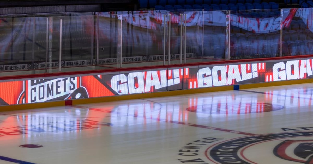 AHL's San Diego Gulls, WHL's Portland Winterhawks installing 360 LED rink boards from Vepe-Icepro
