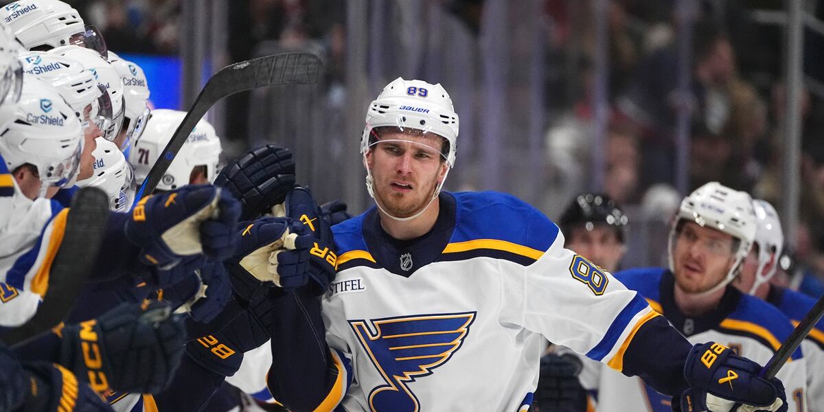 Blues edge Penguins 5-4 in OT to run winning streak to 11 games