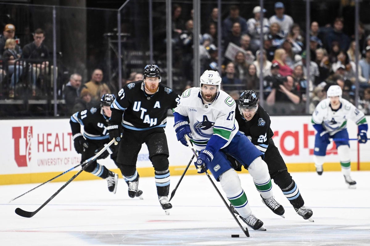 Breaking down playoff chances for 9 NHL teams in the wild-card hunt