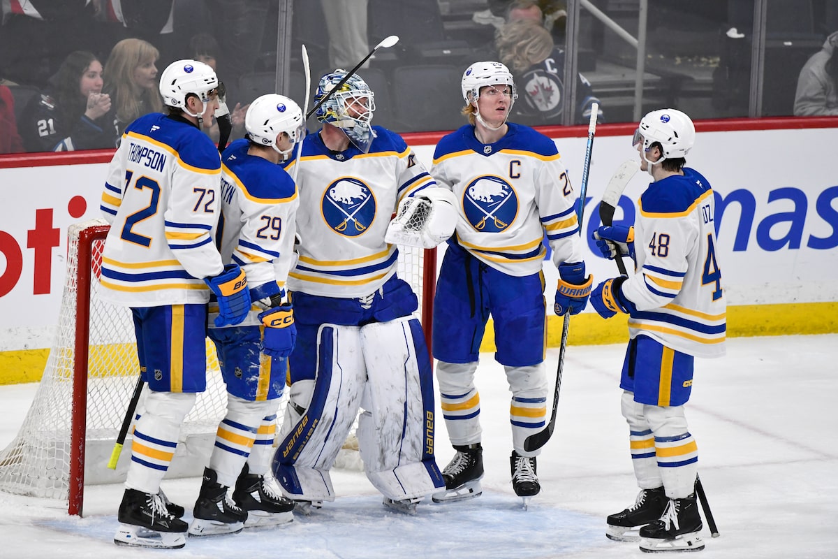 Buffalo Sabres down Winnipeg Jets in 5-3 upset