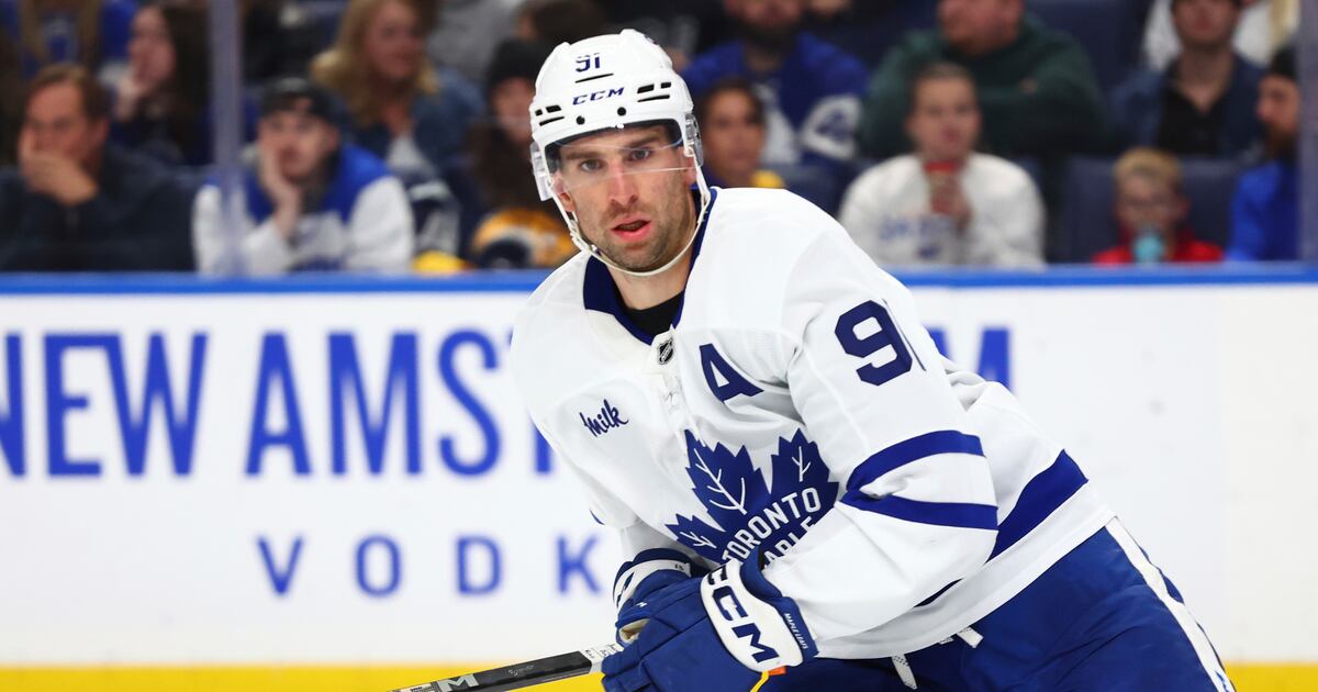 Maple Leafs re-sign Tavares, Oilers keep Frederic around long term and NHL trades get rolling