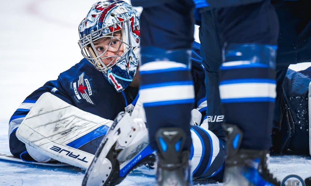 Eric Comrie on golfing the Manitoba Open, Winnipeg Jets season, & life as a goalie – Illegal Curve Hockey