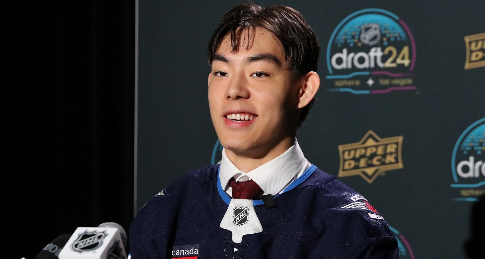 Kevin He Winnipeg Jets