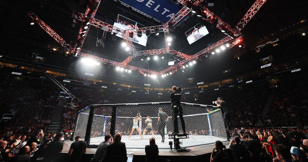 WWE, UFC returning to Utah's Delta Center – Deseret News